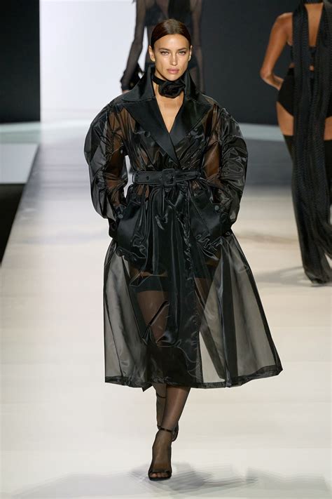 sfilata dolce e gabbana youtube